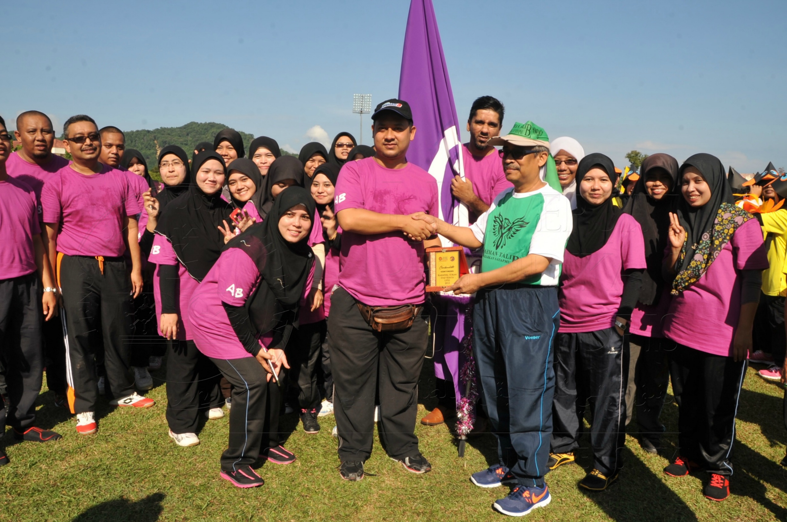 PRO 15 53 KIESTA HAS 4064